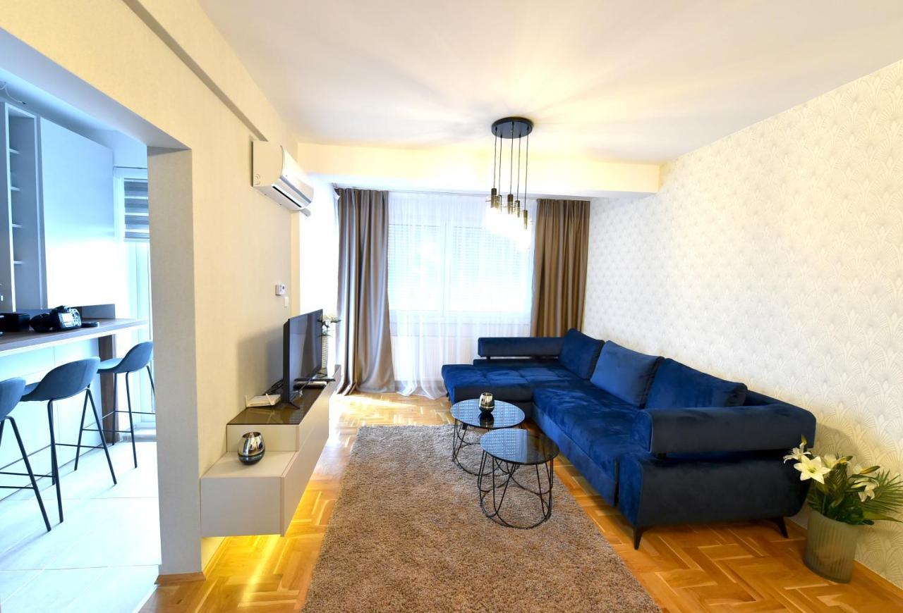 Sky Lux Apartman Gornji Milanovac Esterno foto