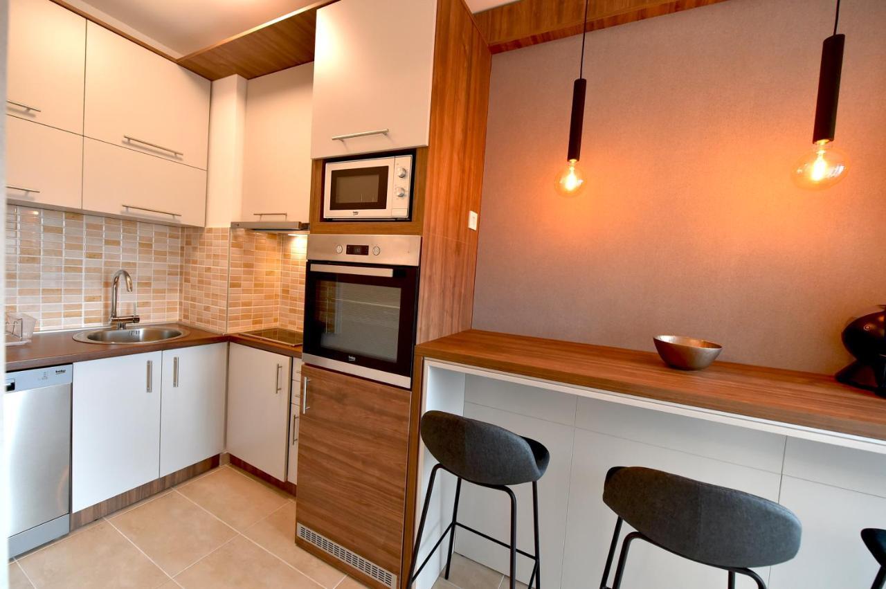 Sky Lux Apartman Gornji Milanovac Esterno foto